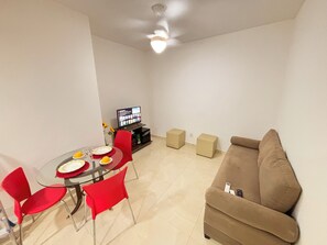 Interior - Apartment with Pool in Salvador (Salvador)