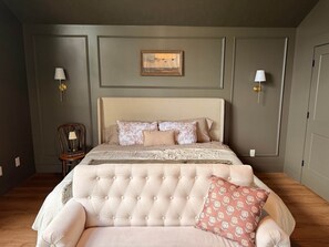 4 sovrum, skrivbord, strykjärn/strykbräda och gratis wi-fi