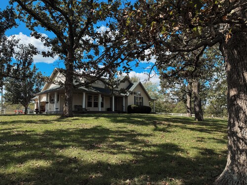 River House at Cedar Bluff Farms