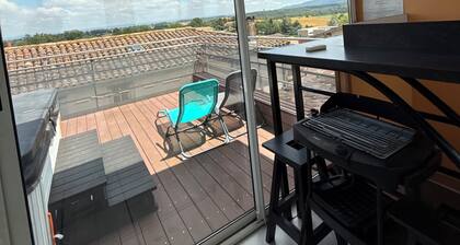 Village house with terrace & Spa