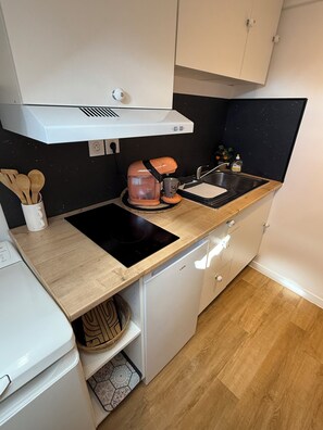 Microwave, oven, stovetop - The little cocoon (Vierzon)