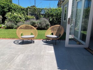 Terrace/patio - Stay amongst the birds. (Sandringham)