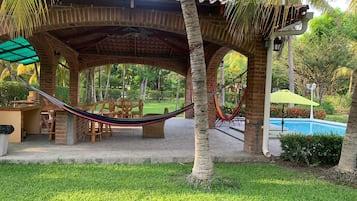 Piscina a l'aire lliure