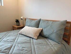 1 makuuhuone, silitysrauta/-lauta, Wi-Fi, vuodevaatteet