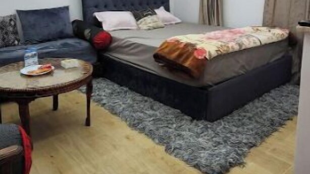 1 غرفة نوم وواي فاي وملاءات أسرّة
