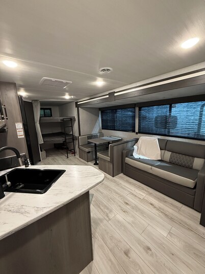 Welcoming RV-sleeps 4-6!  Brand new!