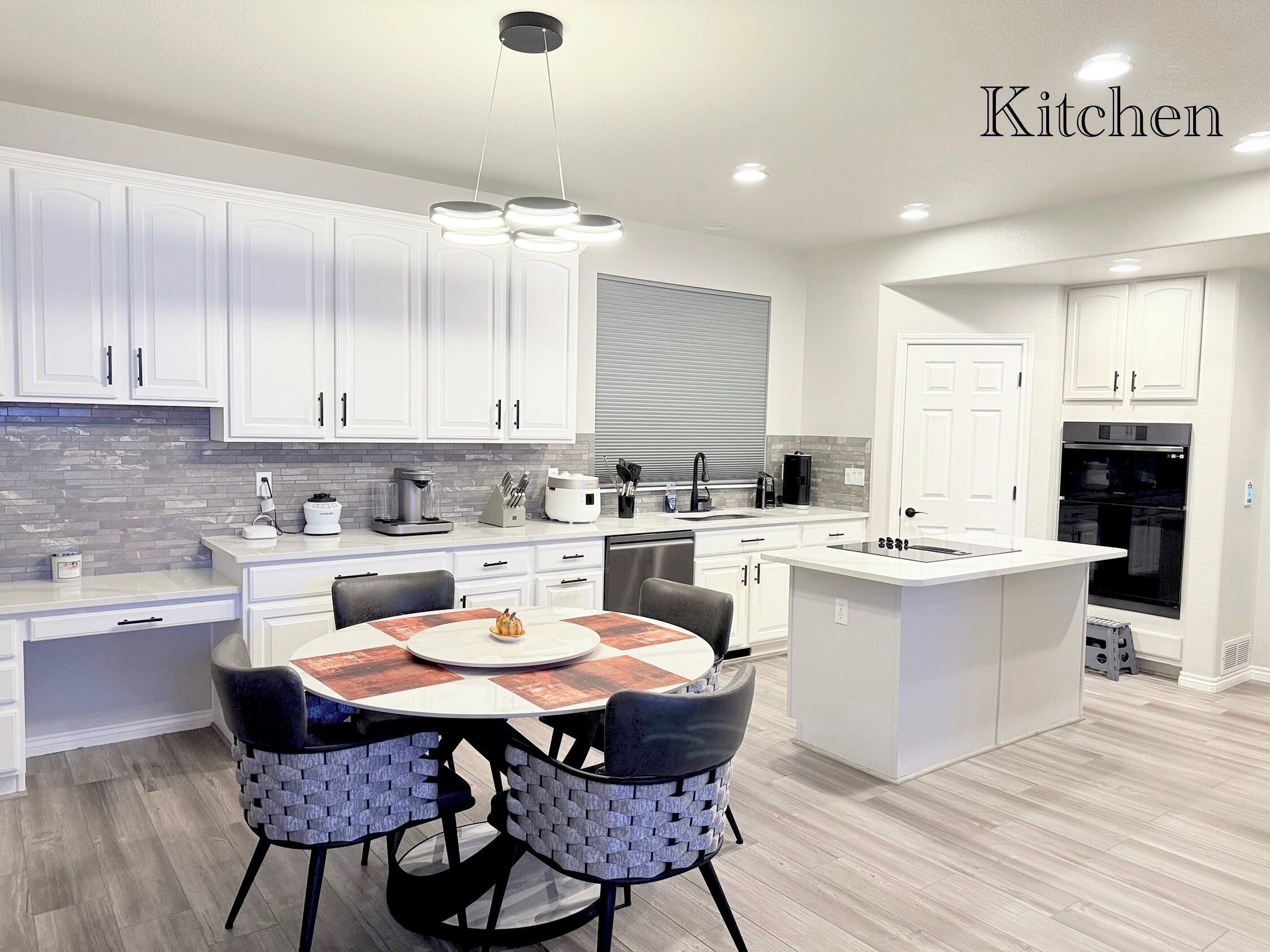 ميكروويف، فرن، موقد طهي مسطح، غسالة أطباق