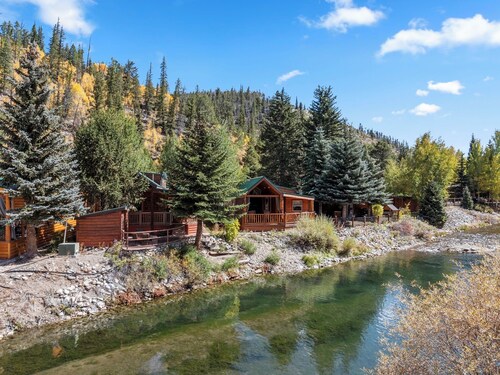 Just listed "Codi Cabin" 2 bed 2 bath on the Swan River 5 min to Breckenridge