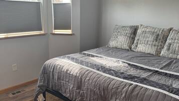 3 bedrooms, WiFi, bed sheets