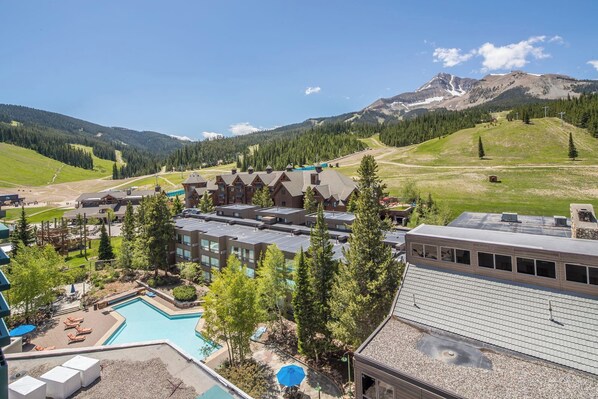 Pool - New! Ski in/out w/views of Lone Peak, Pool/Hot Tub (Big Sky)