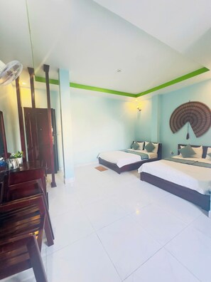 Deluxe Quadruple Room | Desk, free WiFi, wheelchair access - Anh Vu Phu Quoc Hotel (Phu Quoc)