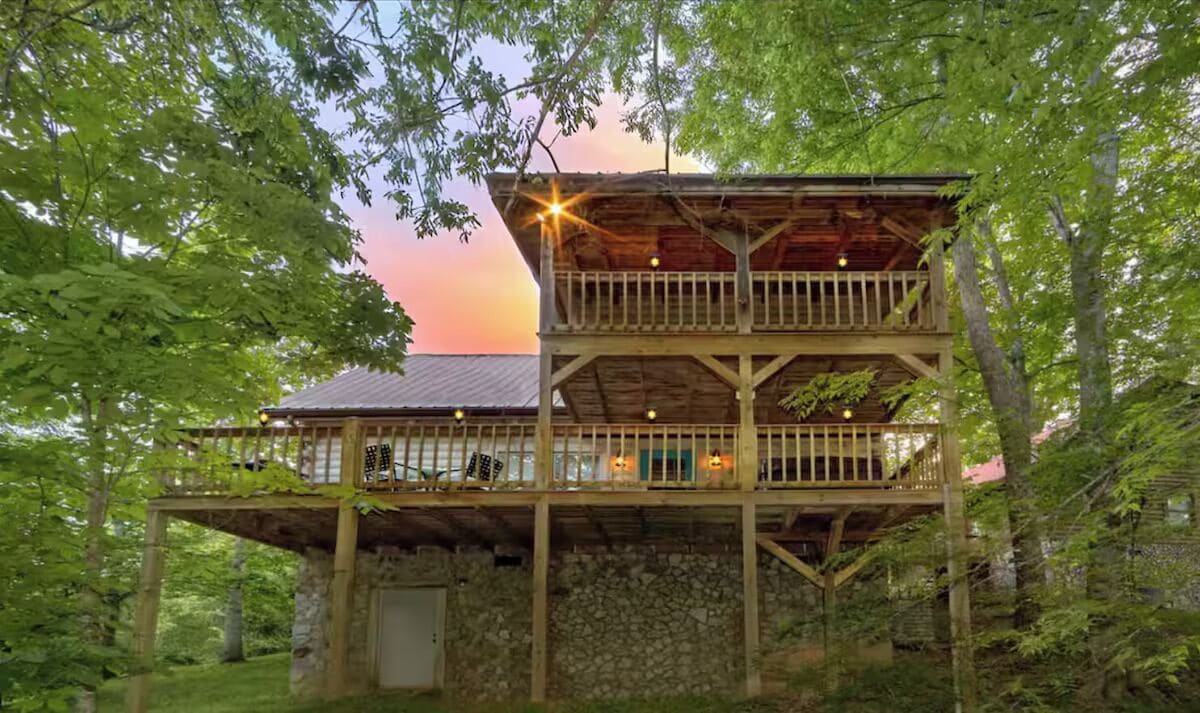 Gorgeous views into 2.5 hilltop acres for this property. 