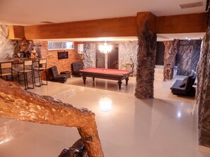 غرفة الألعاب