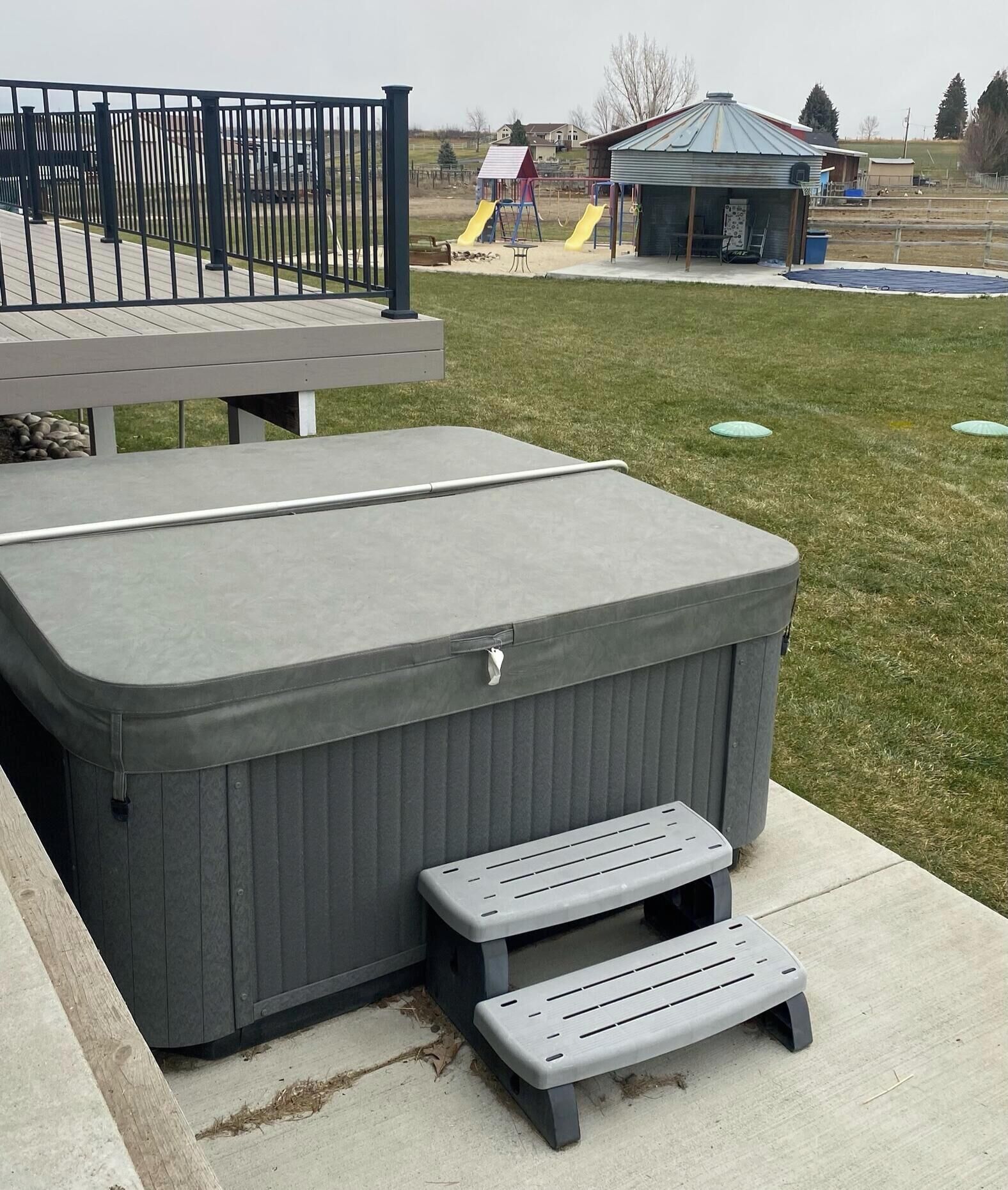 Bain à remous extérieur