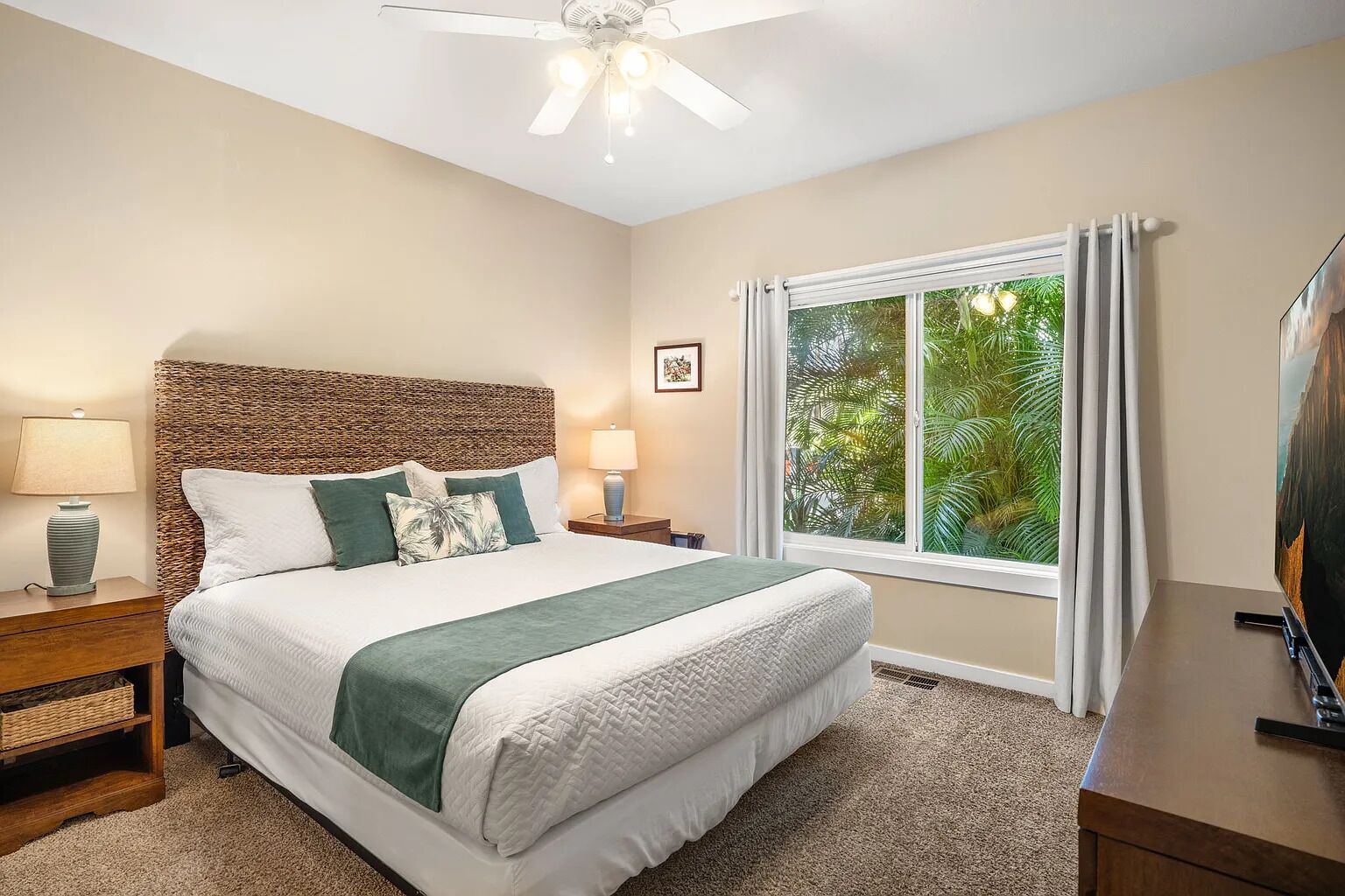 2 bedrooms, in-room safe, iron/ironing board, travel crib