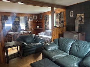 Televisión, libros y estéreo