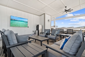 Interior - 💎 Inlet Jewel | Rooftop Entertainment Deck & Hot Tub | Stunning Views ☀️ (Inlet Beach)