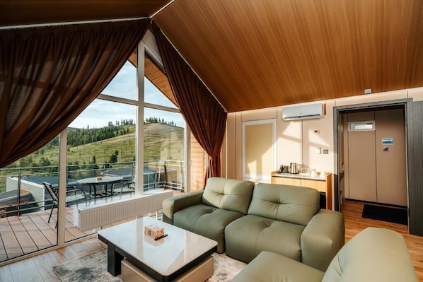 Deluxe Bungalow | Free WiFi