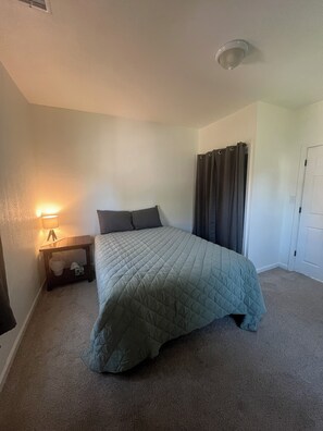 2 Schlafzimmer, Bettwäsche