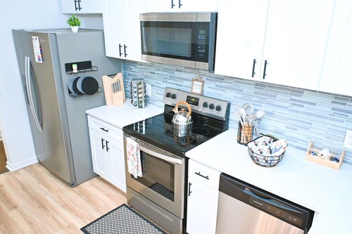 Spacious and enjoyable 3-bedroom home in a family oriented quiet neighborhood.