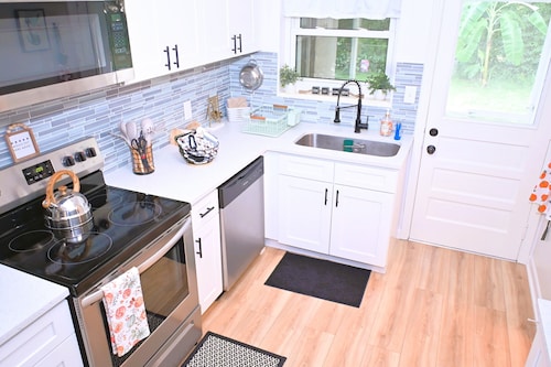 Spacious and enjoyable 3-bedroom home in a family oriented quiet neighborhood.