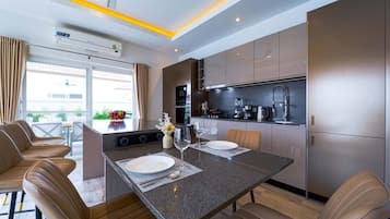 Villa, Pool View | Private kitchen