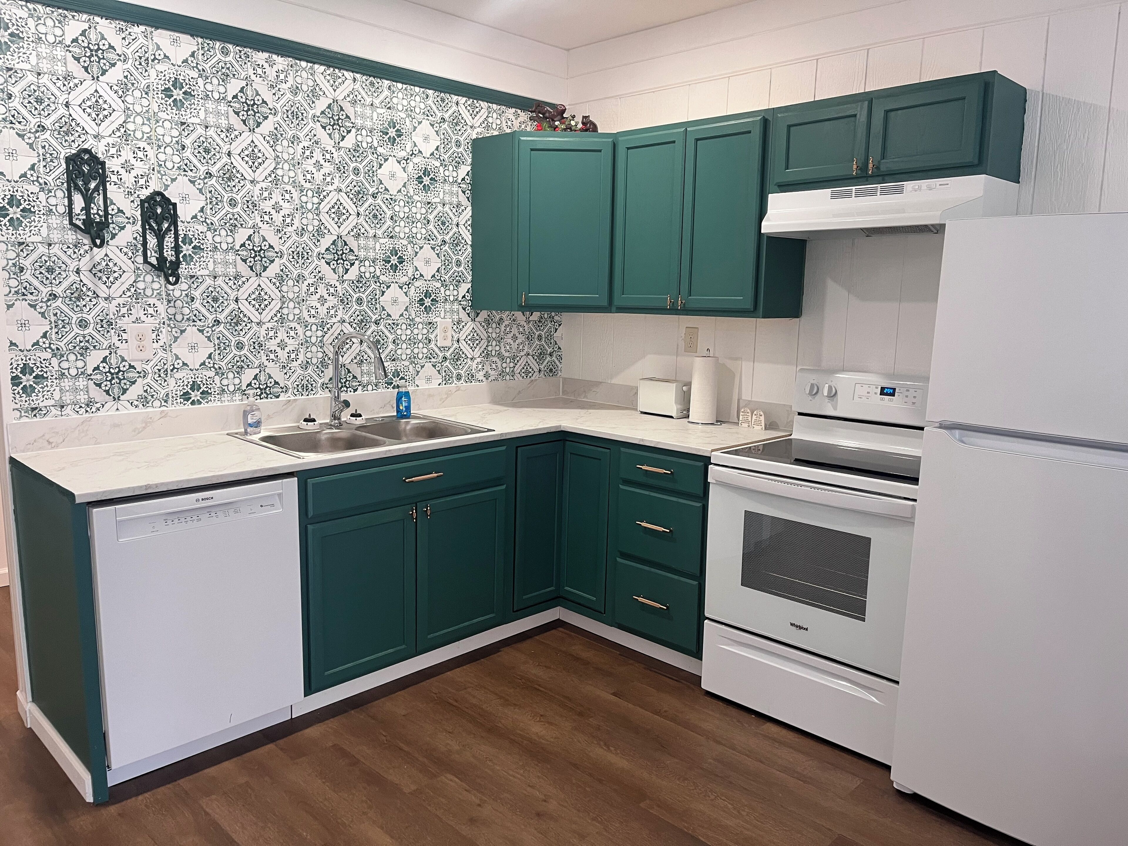 Microwave, oven, stovetop, dishwasher