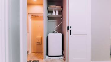 Condo, 1 habitación, para no fumadores | Lavandería