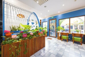 واجهة المنشأة