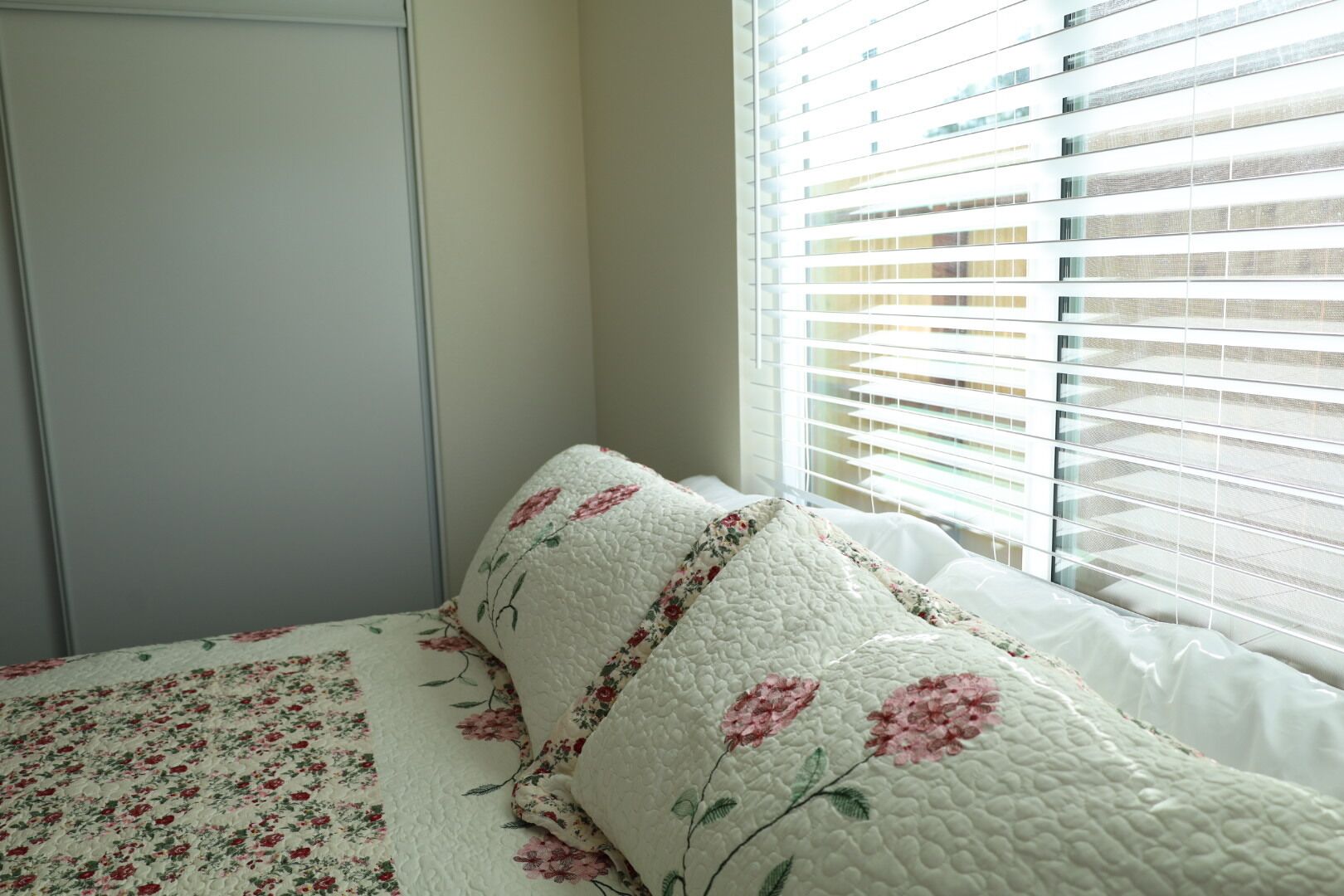 2 soverom, strykejern/-brett, wi-fi og sengetøy