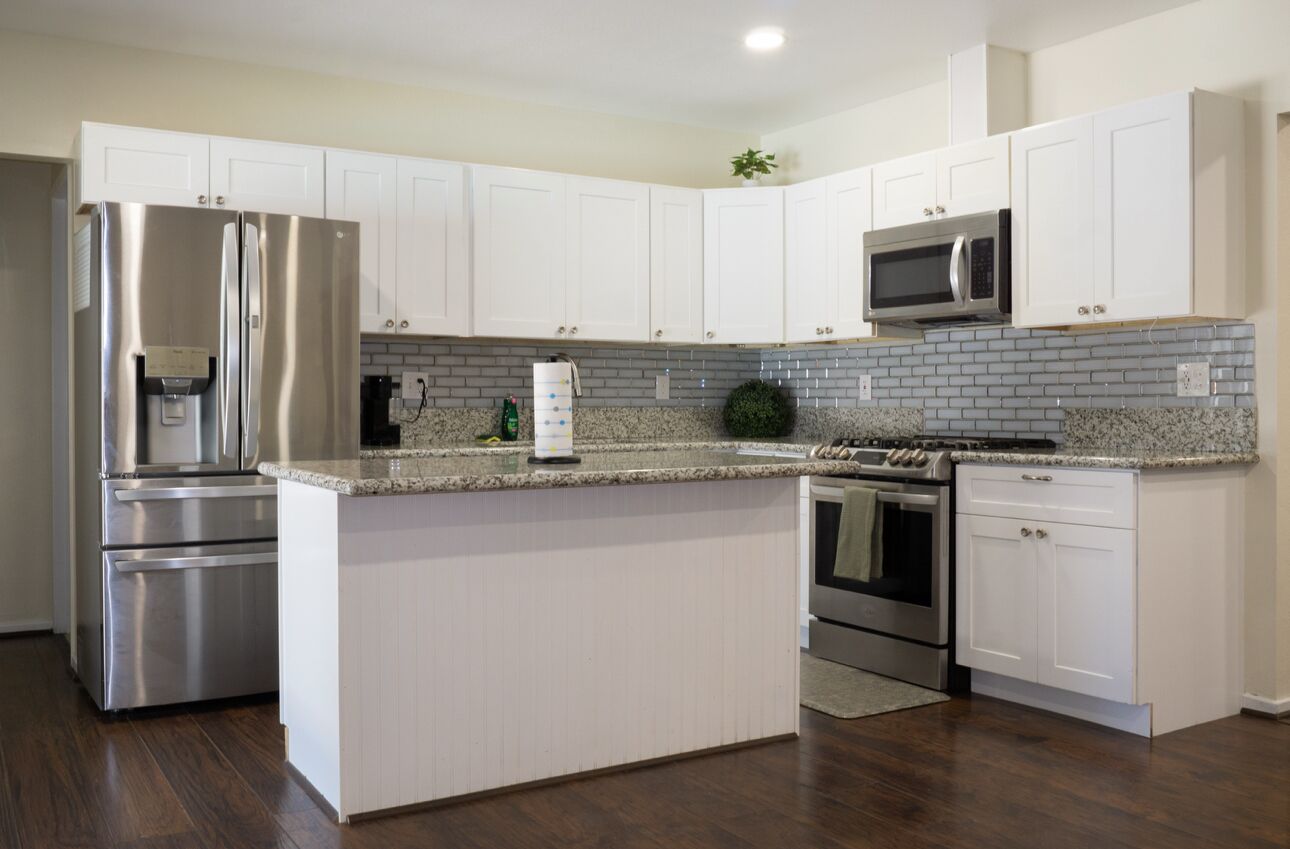 Micro-ondas, fogão, cooktop, lava-louças