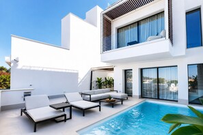Piscine extérieure