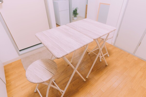 Appartement, 2 lits doubles, non-fumeur | Cuisine privée | Réfrigérateur grande capacité avec congélateur, four à micro-ondes