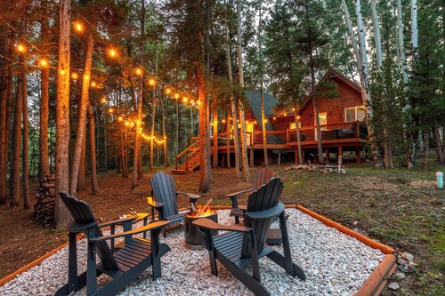 Hot tub, Gym, Sauna, Game Room, Dogs