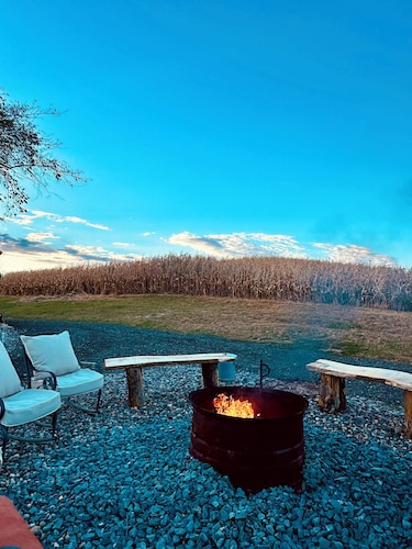 Rustic Cabin with Stunning Views and Walking Paths