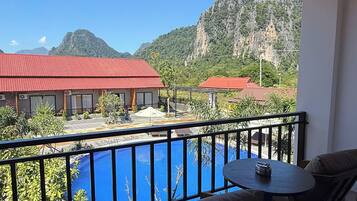 Premier Double Room, Balcony, Mountain View | Terrace/patio