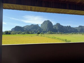 Bao gồm bữa sáng kiểu Âu hàng ngày 