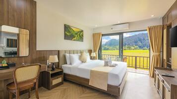 Comfort Bungalow, Balcony, Mountain View | Free WiFi