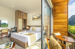 Phòng đôi Superior, ban công, quang cảnh núi | Truy cập Internet không dây miễn phí 