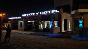 Exterior - Skycity Hotel Gh (Amrahia)