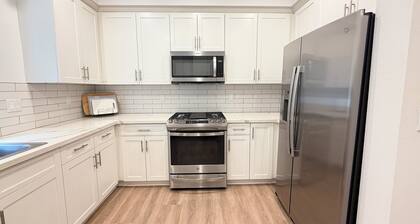 Modern Luxury House 3B&4B House 30 mins DTLA