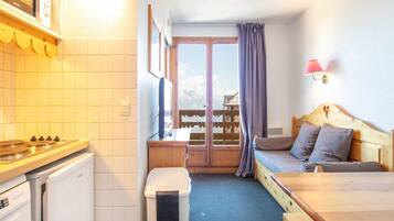 Apartment | Living room