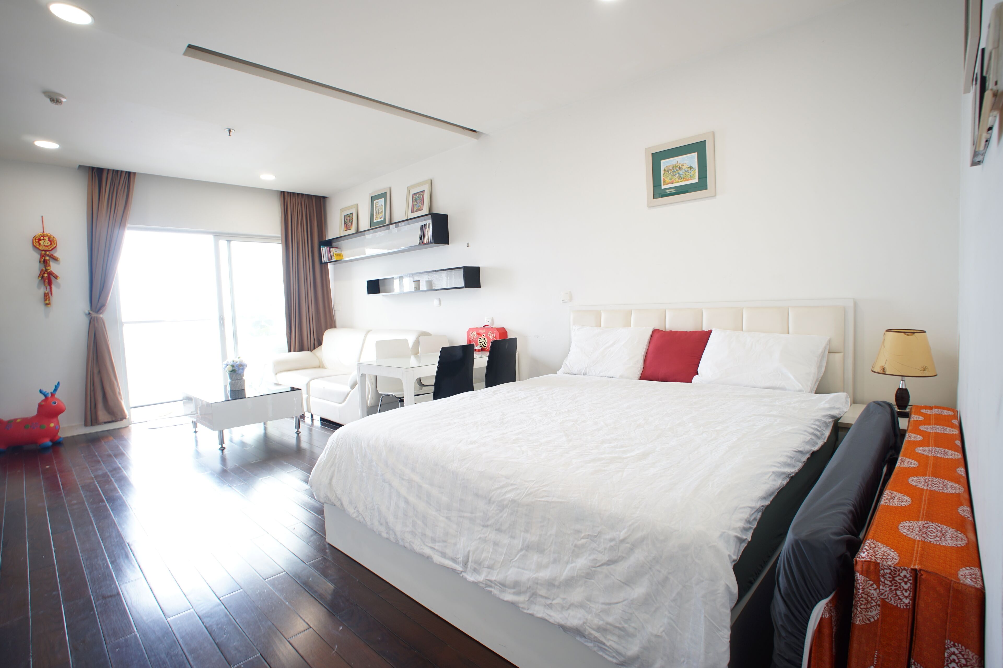 1 bedroom, iron/ironing board, Internet, bed sheets