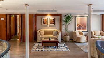 Coffres-forts dans les chambres, bureau