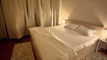 1 sovrum, strykjÀrn/strykbrÀda, wi-fi och sÀngklÀder