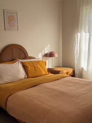 Resesäng, gratis wi-fi och sängkläder