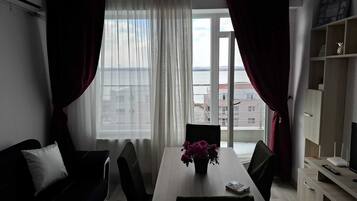 LÀgenhet - 1 sovrum - tillgÀnglighetsanpassat - rökare | Vardagsrum