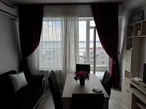 شقة - غرفة نوم واحدة - تجهيزات لذوي الاحتياجات الخاصة - للمدخنين | غرفة المعيشة