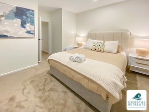 Iron/ironing board, WiFi, bed sheets - Rilley Retreat Inverloch – Luxe Townhouse (Inverloch)