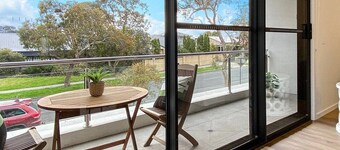 Rilley Retreat Inverloch – Luxe Townhouse